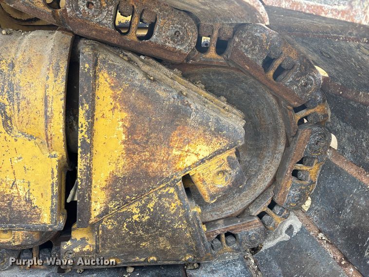 image for item DT4982 2016 Caterpillar D6T LGP dozer