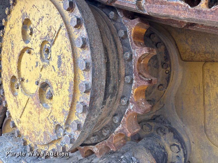 image for item DT4982 2016 Caterpillar D6T LGP dozer