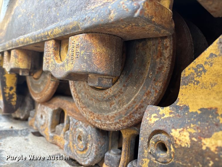 image for item DT4982 2016 Caterpillar D6T LGP dozer