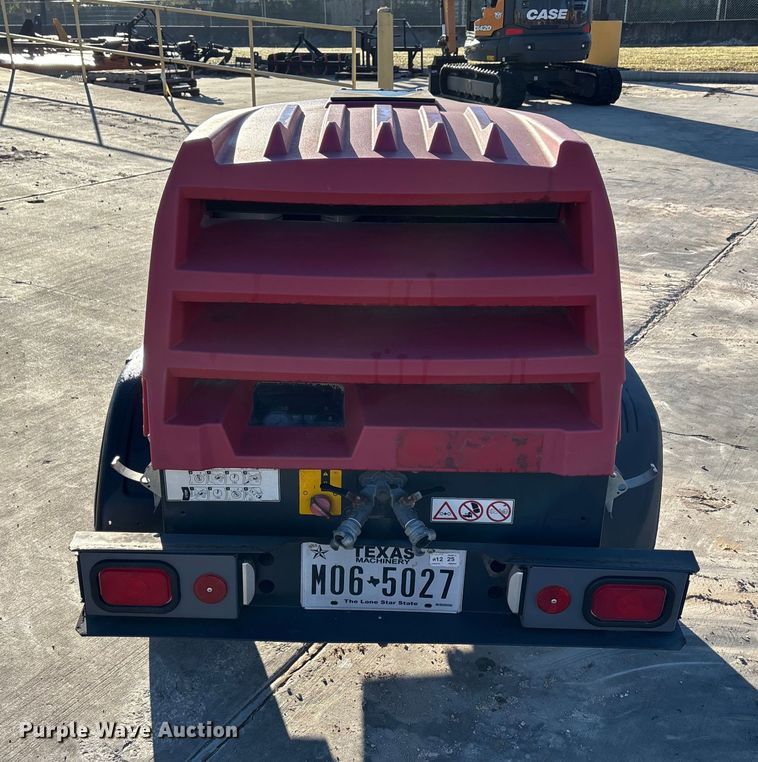 image for item DT4986 2017 Atlas Capco CPS110 air compressor