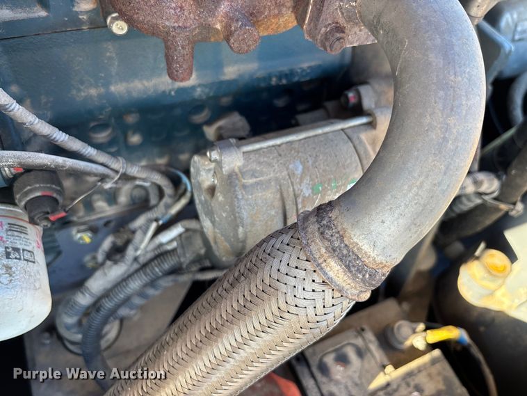 image for item DT4986 2017 Atlas Capco CPS110 air compressor