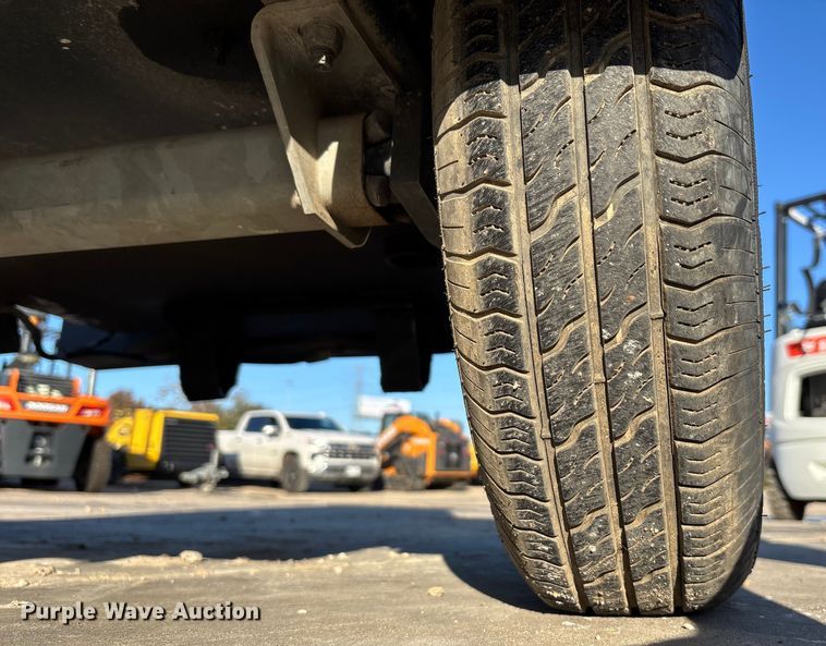 image for item DT4986 2017 Atlas Capco CPS110 air compressor