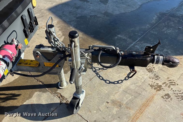 image for item DT4987 2017 Atlas Capco CPS110 air compressor