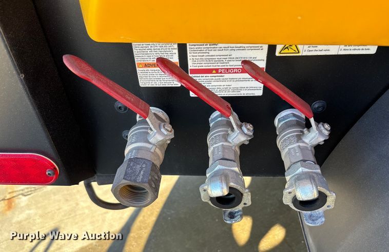 image for item DT4988 2023 Kaeser Mobilair M55 air compressor