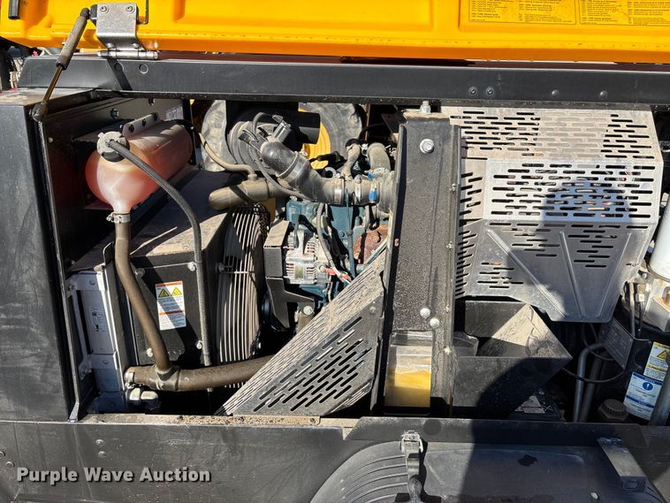 image for item DT4988 2023 Kaeser Mobilair M55 air compressor