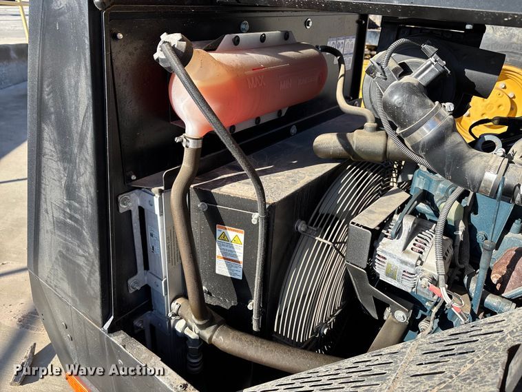 image for item DT4988 2023 Kaeser Mobilair M55 air compressor