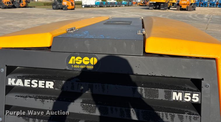 image for item DT4989 2022 Kaeser Mobilair M55 air compressor