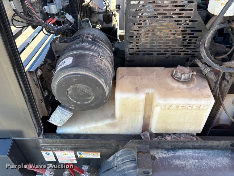 image for item DT4989 2022 Kaeser Mobilair M55 air compressor