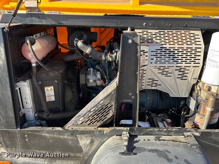 image for item DT4989 2022 Kaeser Mobilair M55 air compressor