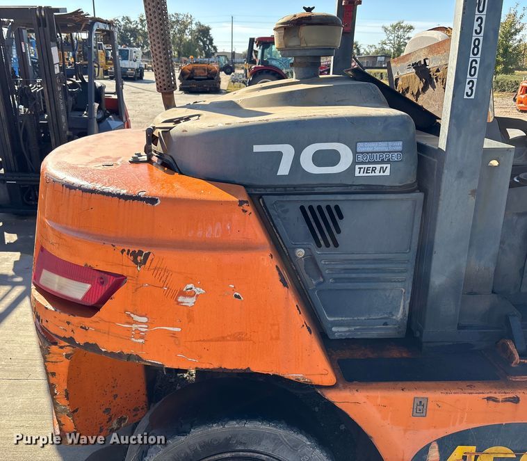 image for item DT4990 Doosan D70S-7 forklift