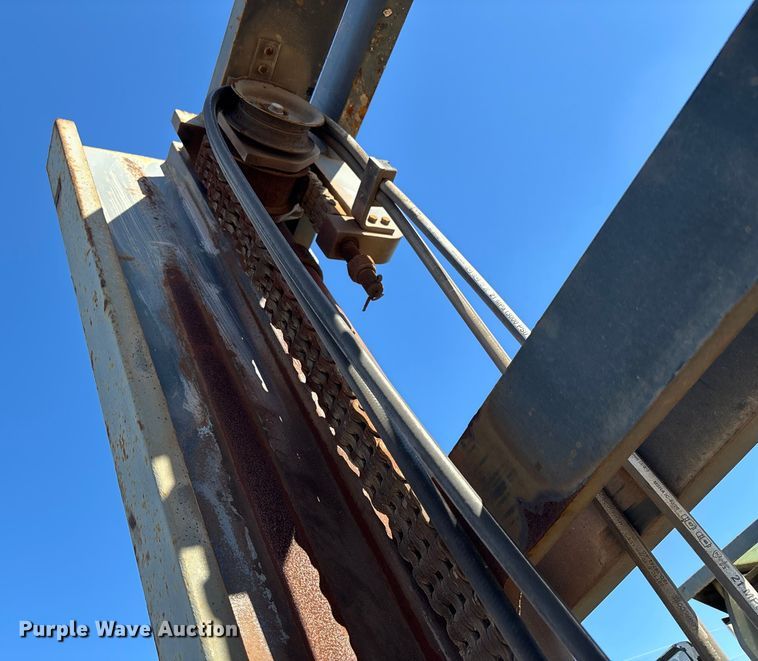 image for item DT4990 Doosan D70S-7 forklift