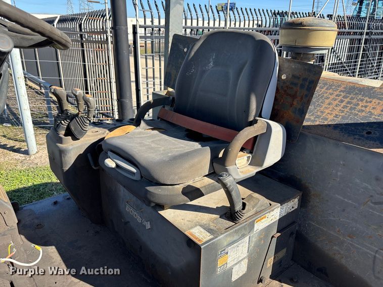 image for item DT4990 Doosan D70S-7 forklift