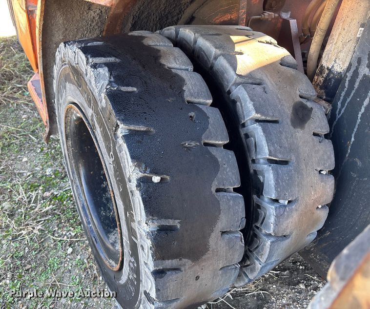 image for item DT4990 Doosan D70S-7 forklift