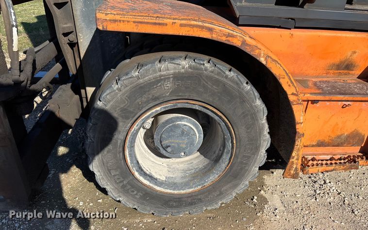 image for item DT4990 Doosan D70S-7 forklift