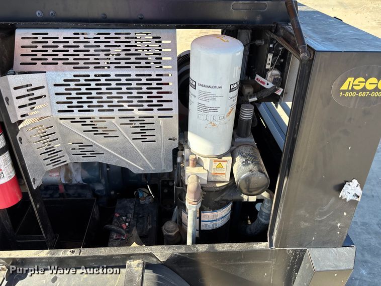 image for item DT4991 2022 Kaeser Mobilair M55 air compressor