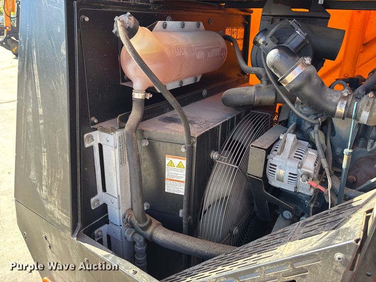 image for item DT4991 2022 Kaeser Mobilair M55 air compressor