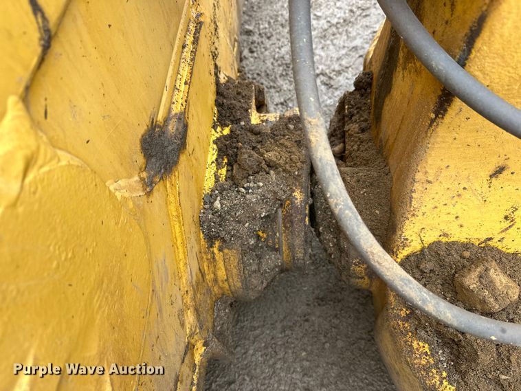 image for item DT6447 2014 Komatsu D61PX-23 dozer