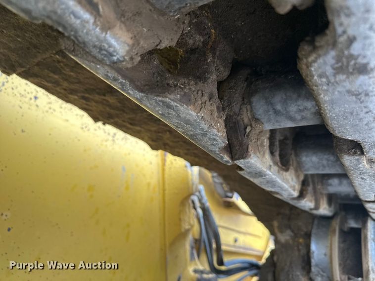 image for item DT6447 2014 Komatsu D61PX-23 dozer