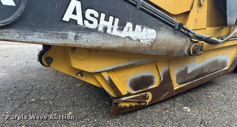image for item DT6449 2018 Ashland 220TS4 scraper