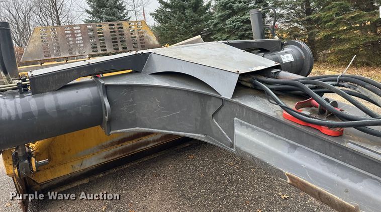 image for item DT6449 2018 Ashland 220TS4 scraper