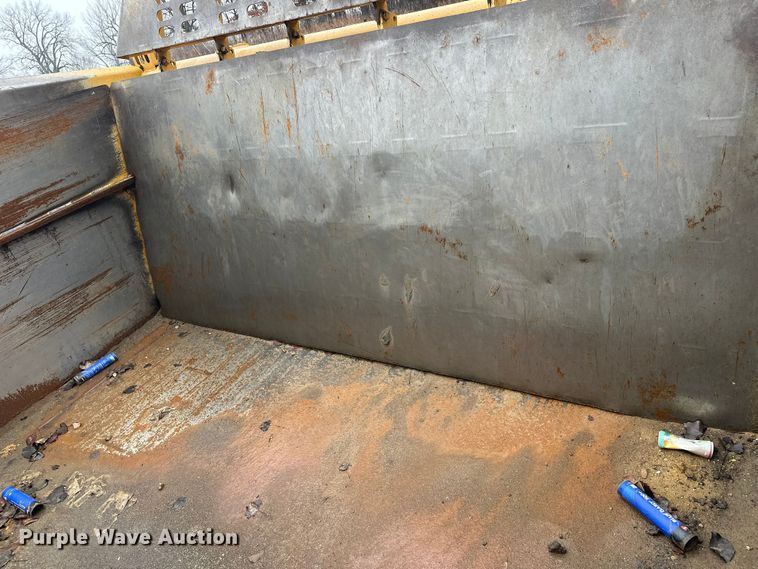 image for item DT6449 2018 Ashland 220TS4 scraper