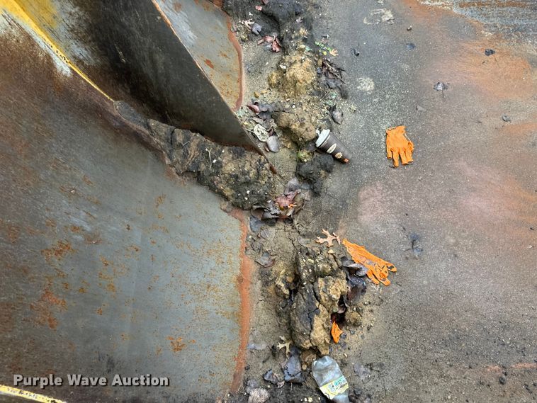 image for item DT6449 2018 Ashland 220TS4 scraper