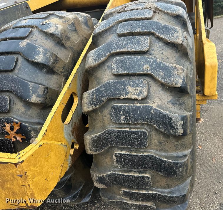 image for item DT6449 2018 Ashland 220TS4 scraper