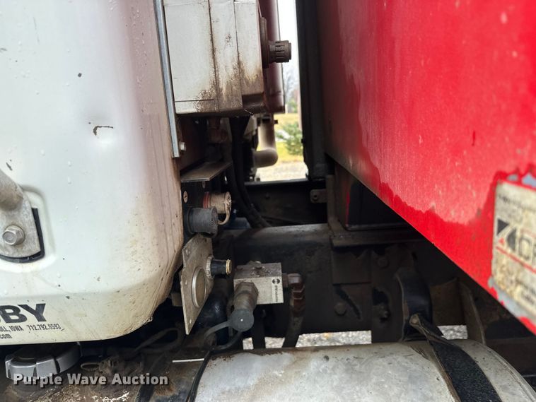 image for item DT6450 2007 Mack Granite CV dump truck