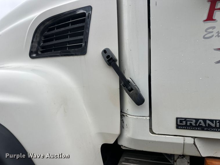 image for item DT6450 2007 Mack Granite CV dump truck