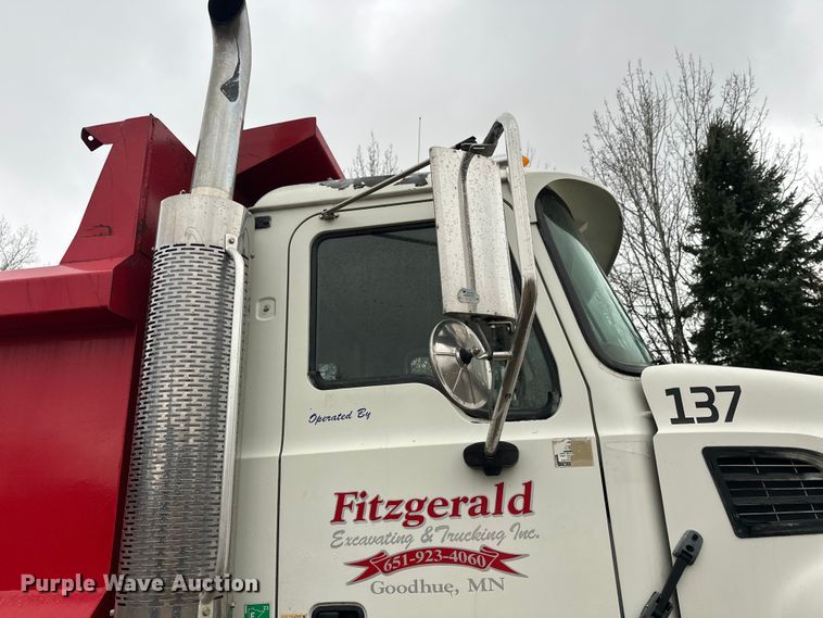 image for item DT6450 2007 Mack Granite CV dump truck