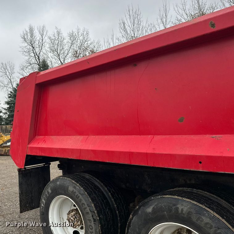 image for item DT6450 2007 Mack Granite CV dump truck