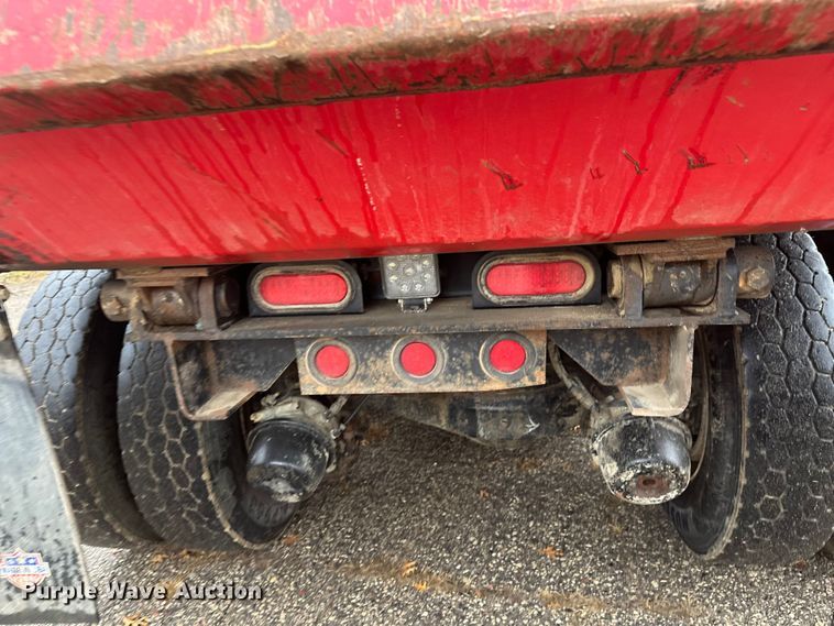 image for item DT6450 2007 Mack Granite CV dump truck