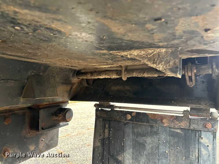 image for item DT6450 2007 Mack Granite CV dump truck