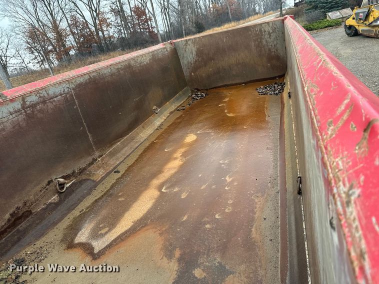 image for item DT6450 2007 Mack Granite CV dump truck