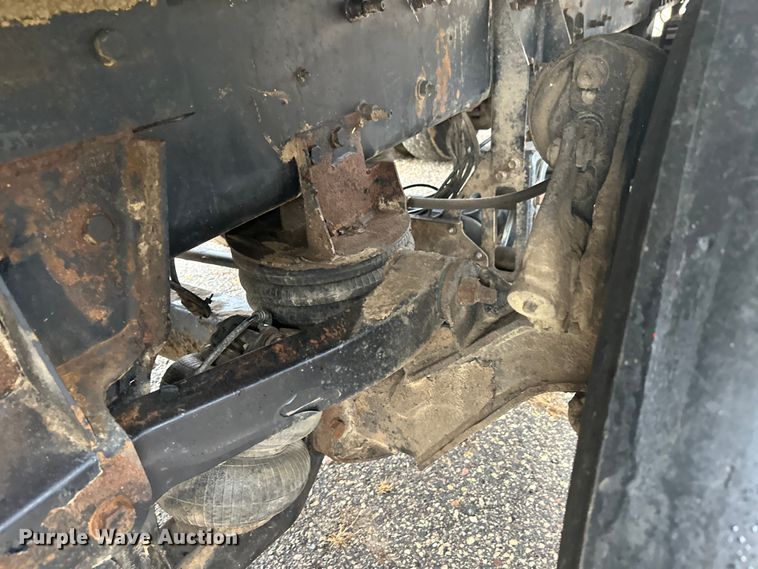 image for item DT6450 2007 Mack Granite CV dump truck