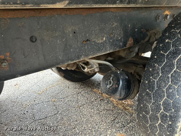 image for item DT6450 2007 Mack Granite CV dump truck