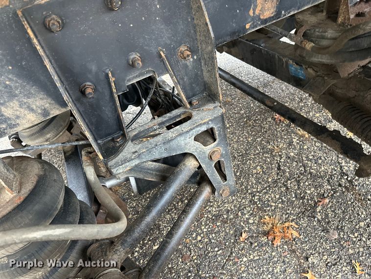 image for item DT6450 2007 Mack Granite CV dump truck