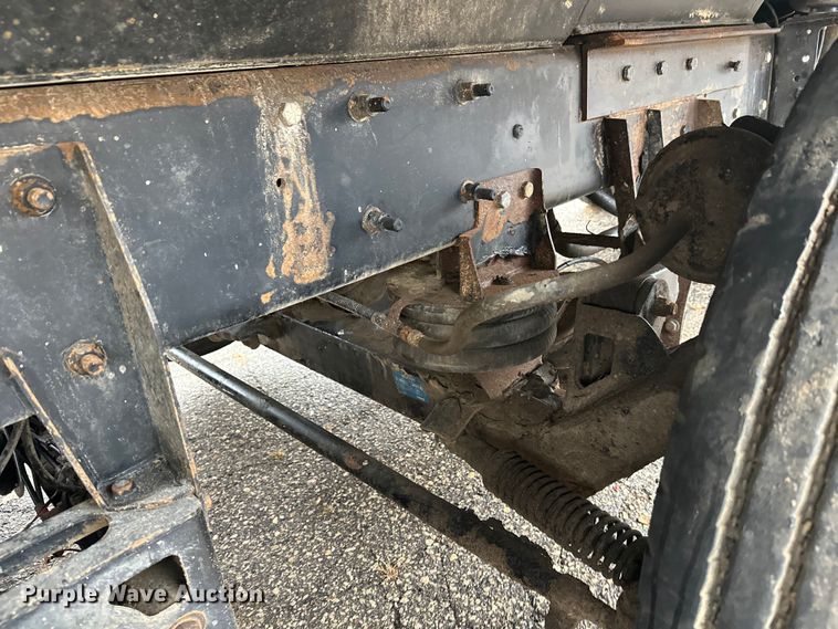 image for item DT6450 2007 Mack Granite CV dump truck