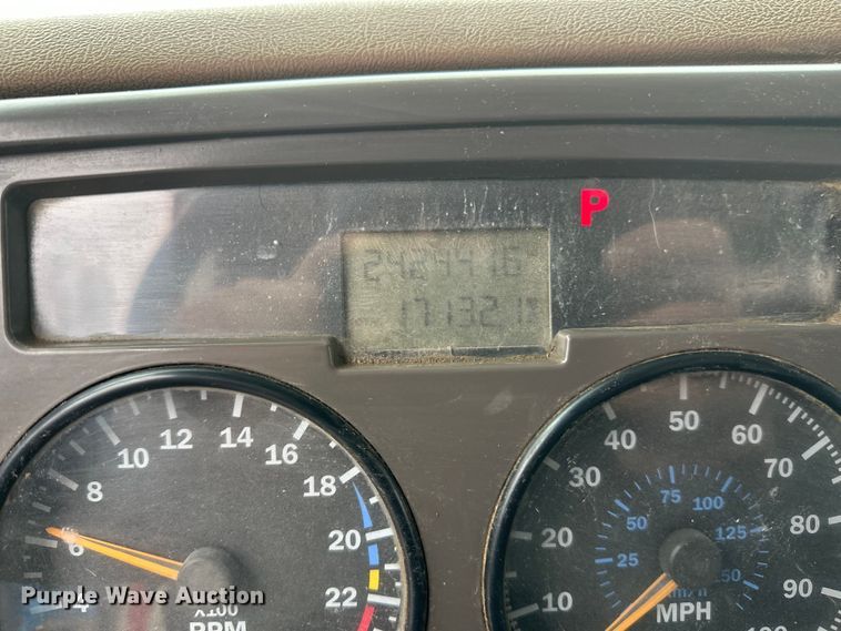 image for item DT6450 2007 Mack Granite CV dump truck