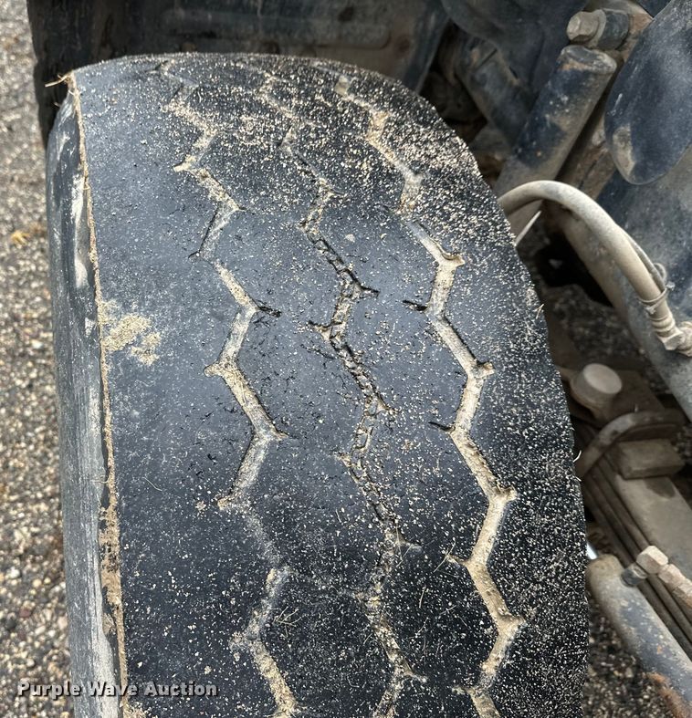 image for item DT6450 2007 Mack Granite CV dump truck