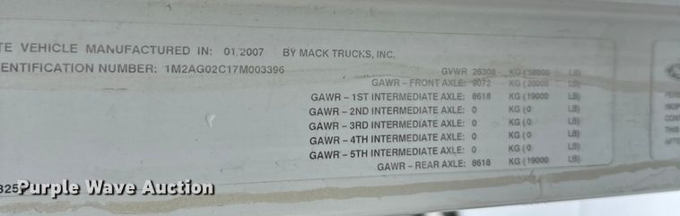 image for item DT6450 2007 Mack Granite CV dump truck