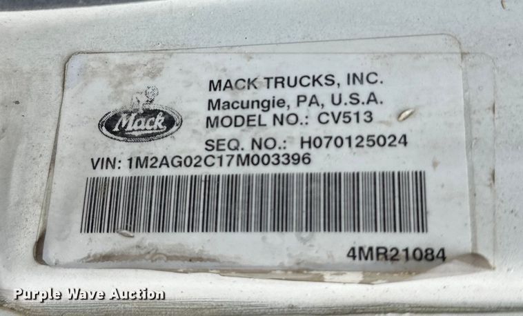 image for item DT6450 2007 Mack Granite CV dump truck