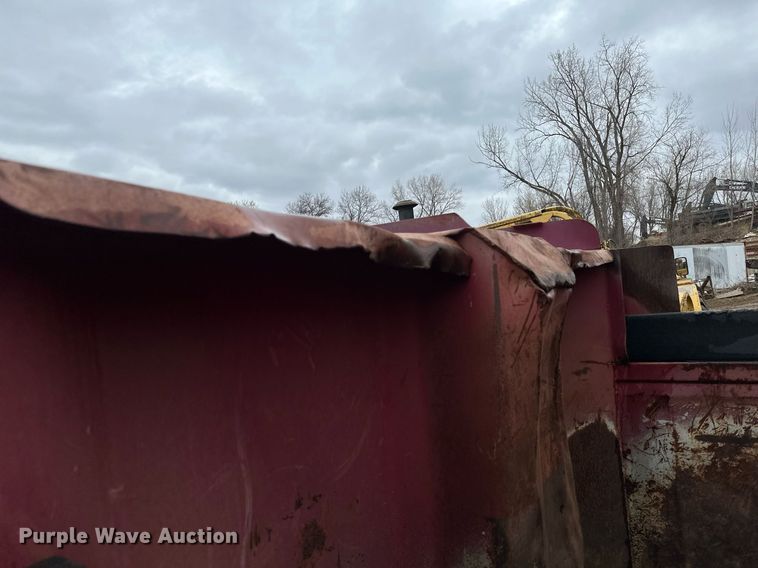 image for item DT6452 Beau-Roc  dump bed