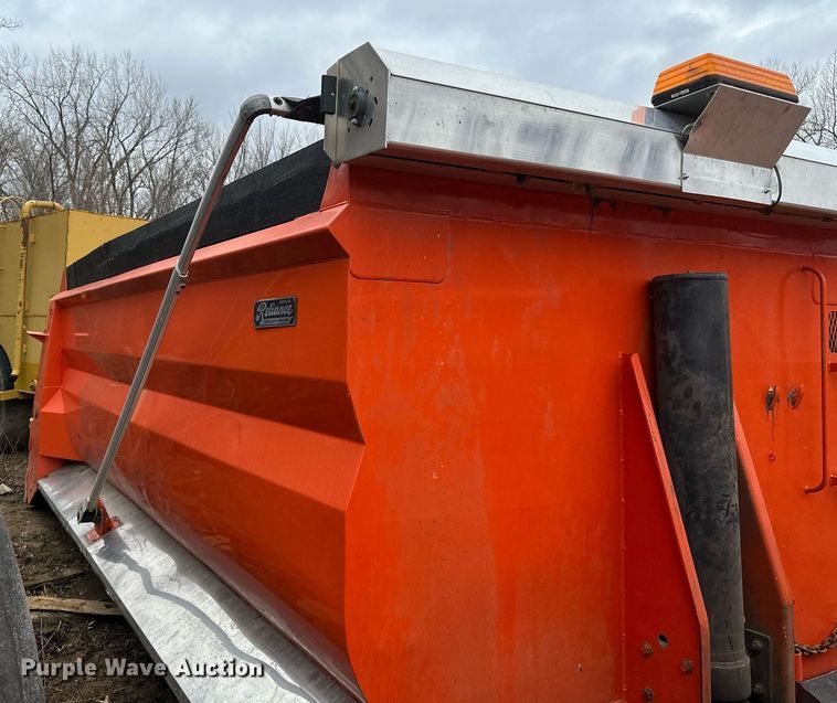 image for item DT6454 Reliance  dump bed