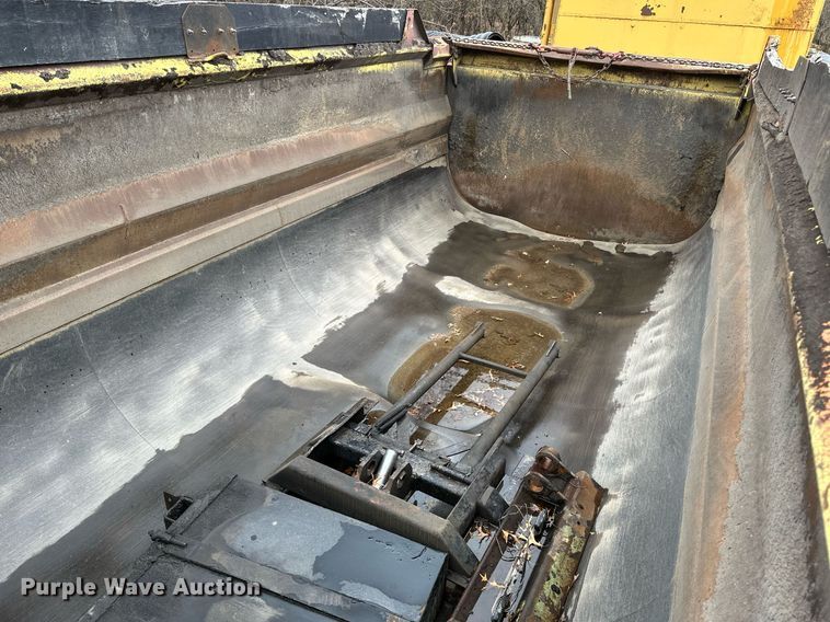 image for item DT6454 Reliance  dump bed