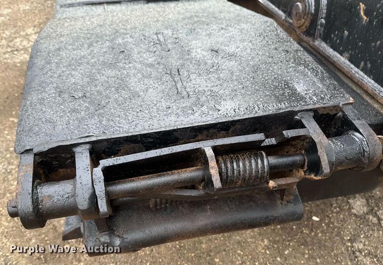 image for item DT6456 2019 Load King  503/605/SSSFF lowboy equipment trailer