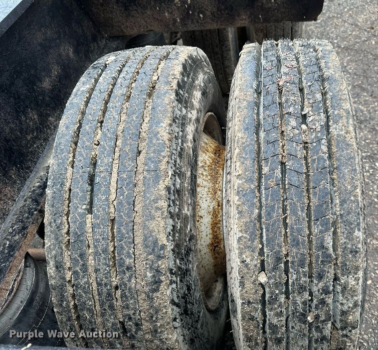 image for item DT6456 2019 Load King  503/605/SSSFF lowboy equipment trailer