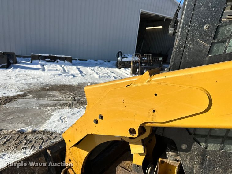 image for item DT6469 2015 Caterpillar 287D tracked skid steer loader