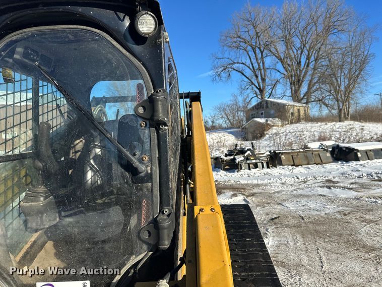 image for item DT6469 2015 Caterpillar 287D tracked skid steer loader