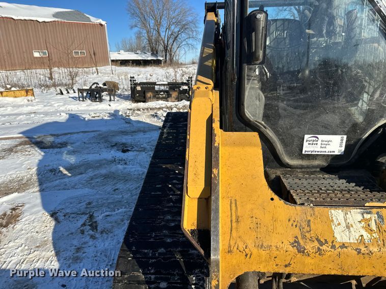 image for item DT6469 2015 Caterpillar 287D tracked skid steer loader